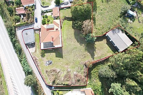 Terreno  para venda em Medelo, Fafe