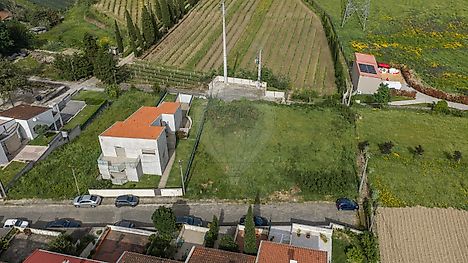 Terreno  para venda em Santa Lucrécia de Algeriz e Navarra, Braga
