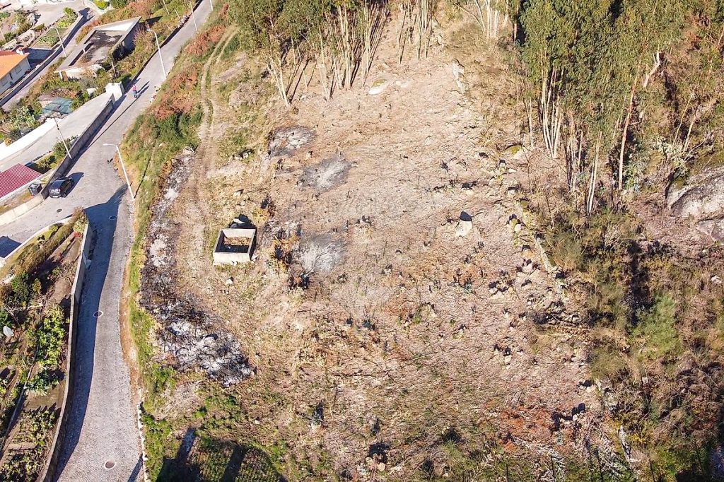 Terreno em São Tomé Negrelos, Santo Tirso