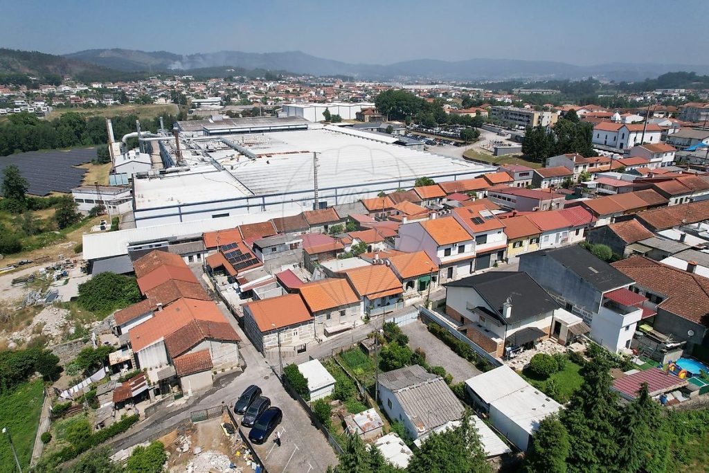 Moradia em Ponte, Guimarães