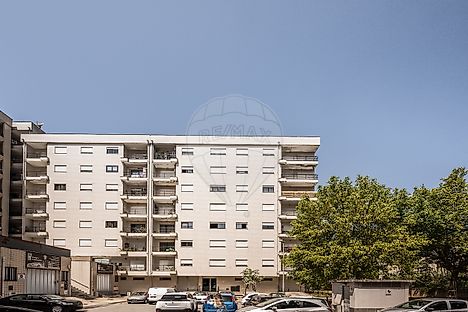 Apartamento T2 para venda em Lomar e Arcos, Braga